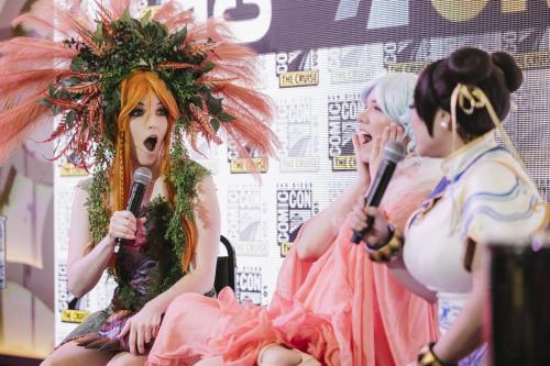 Cosplay Q&A Panel with Yaya Han and Cowbutt Crunchies